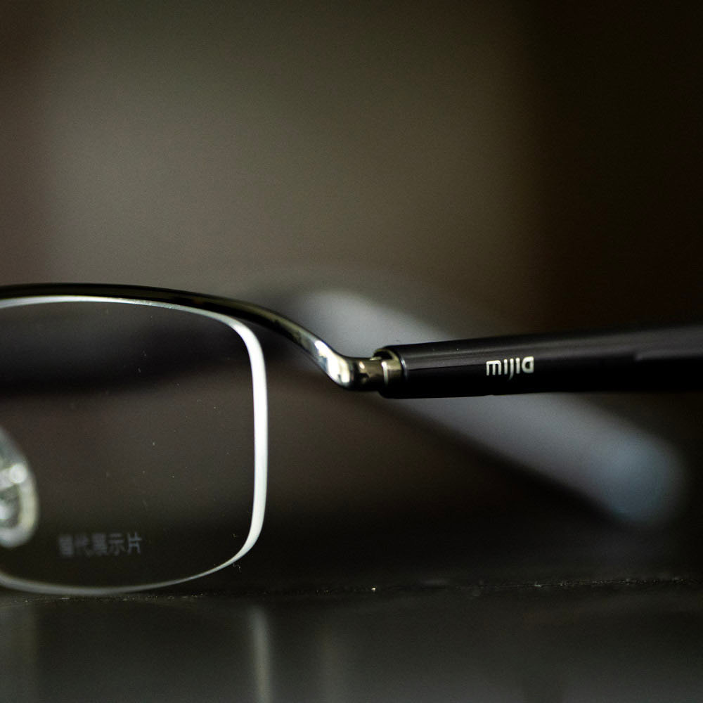 عینک هوشمند میجیا مدل Mijia Smart Audio Glasses 2 Deep Titanum عینک هوشمند میجیا مدل Mijia Smart Audio Glasses 2 Deep Titanum