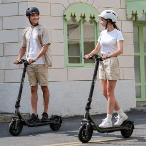 اسکوتر برقی شیائومی مدل Xiaomi Electric Scooter 6 Lite