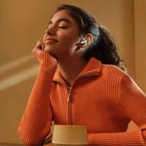 هدفون بلوتوثی شیائومی مدل Redmi Buds 8 Active