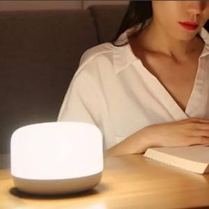 چراغ خواب هوشمند شیائومی مدل Xiaomi Yeelight Bedside Lamp D2 YLCT01YL